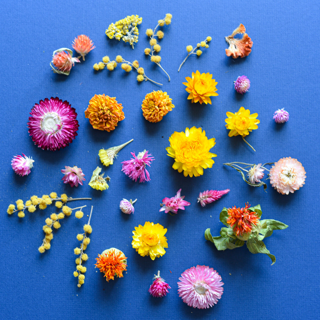 Mini Magnetic Dried Flower Wreath