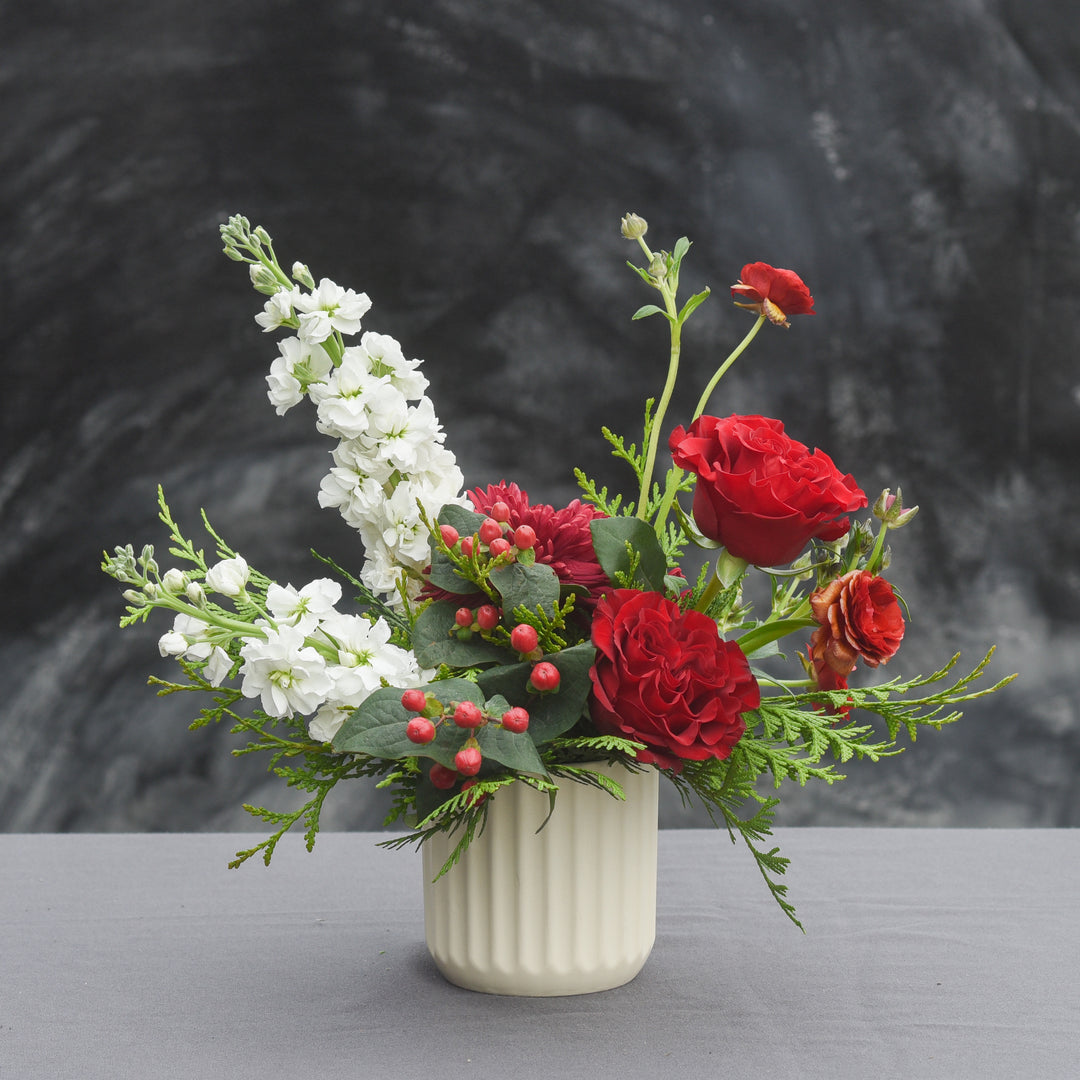 Classic Holiday Arrangement