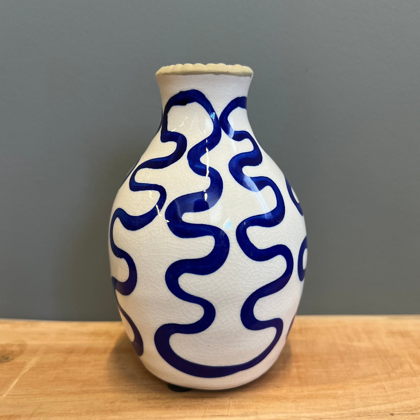 Blue & White Stripe Bud Vase Round